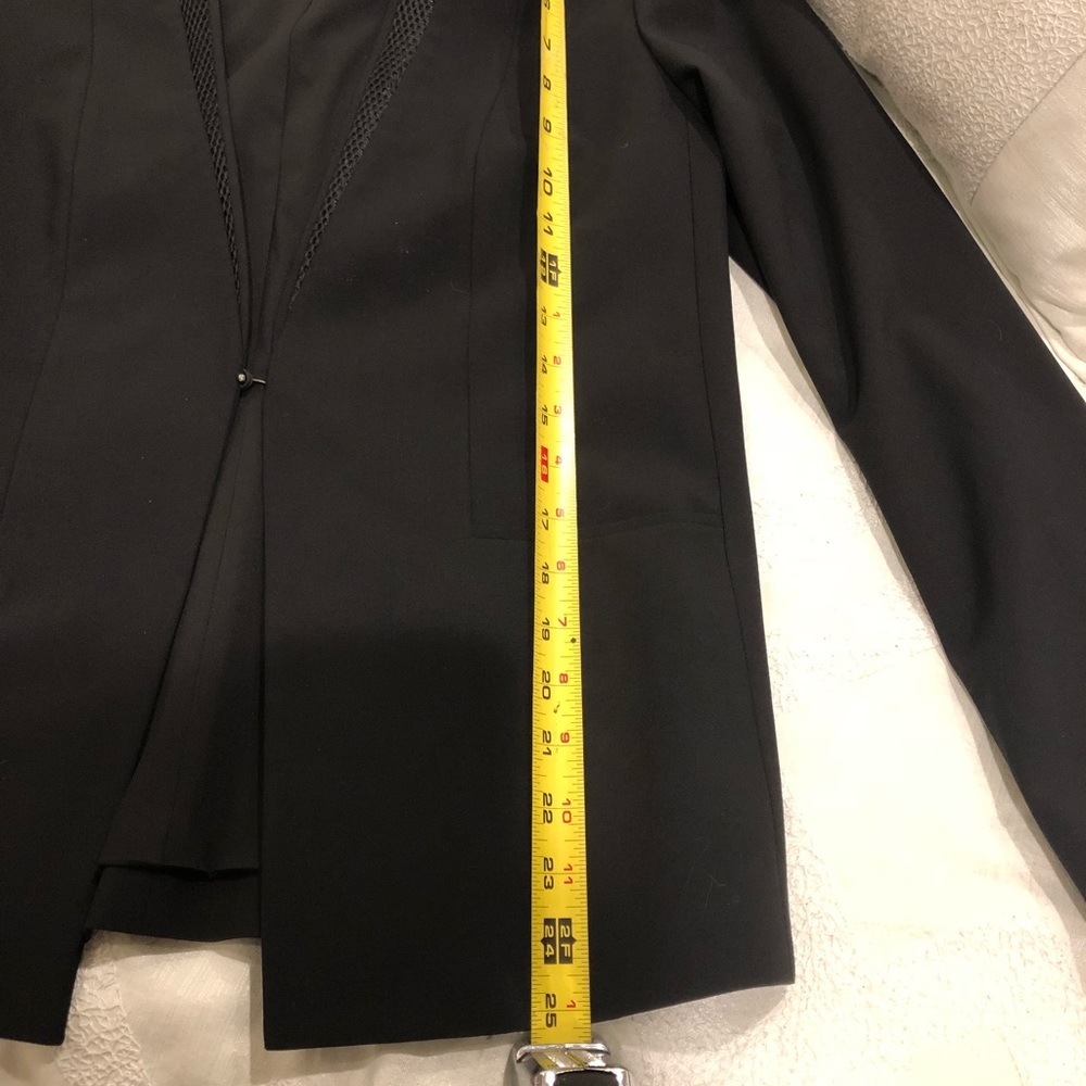 Elie Tahari blazer - Picture 6 of 6